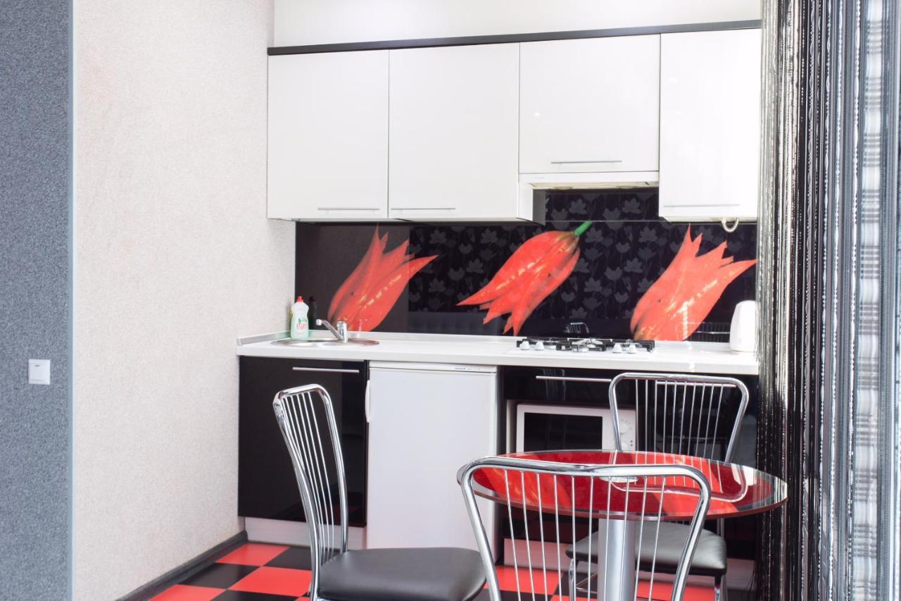 Luxury Studios On Nauki Avenue Kharkiv Exterior photo